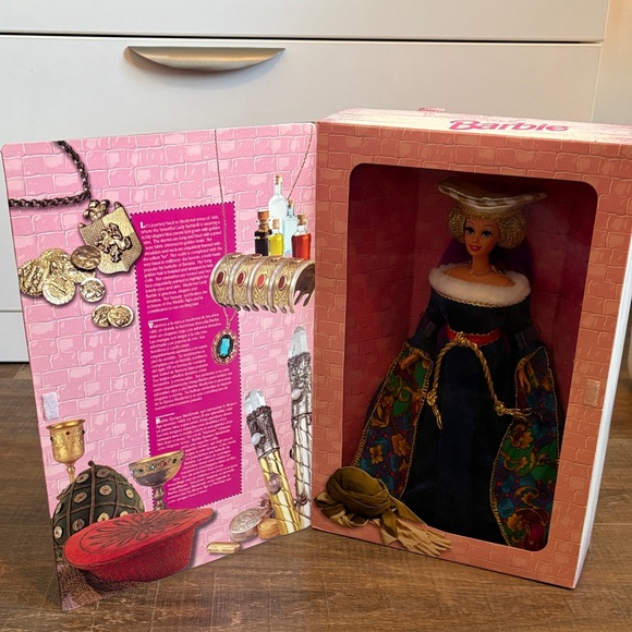 Barbie Collector's Doll in Black and Gold Ensemble - Picture 1 of 4